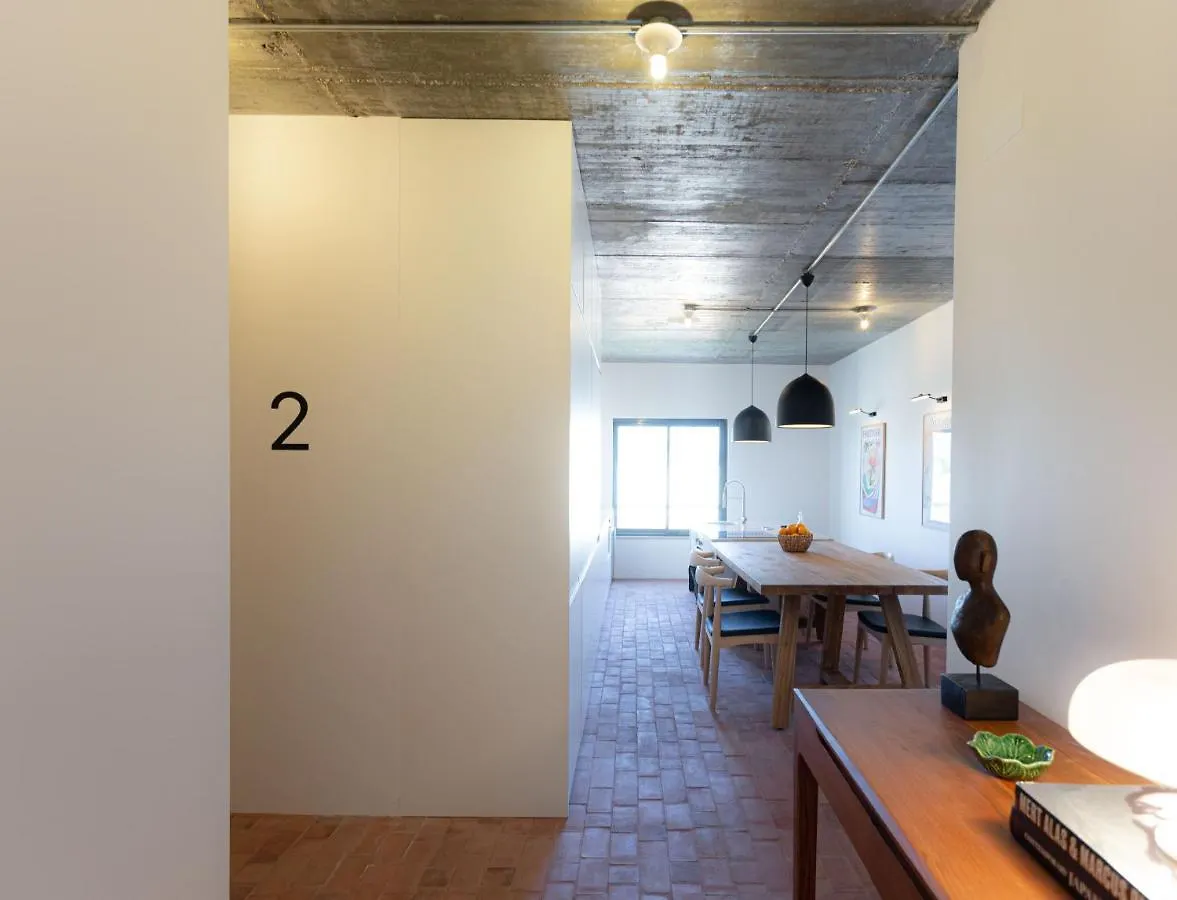 게스트하우스 Columbano City Suites - Boutique Ensuites, Cokitchen & Parking 리스본