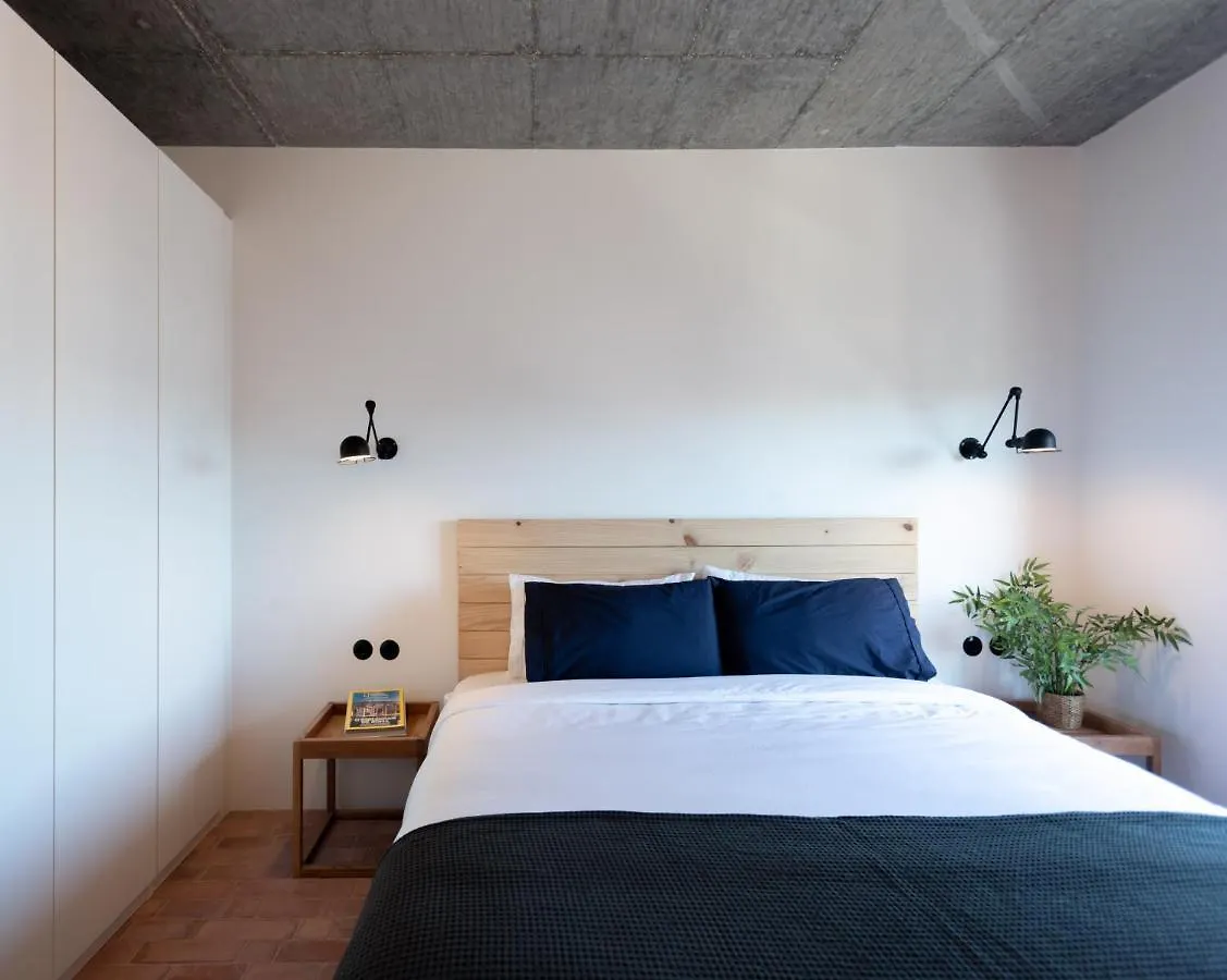 Columbano City Suites - Boutique Ensuites, Cokitchen & Parking 리스본