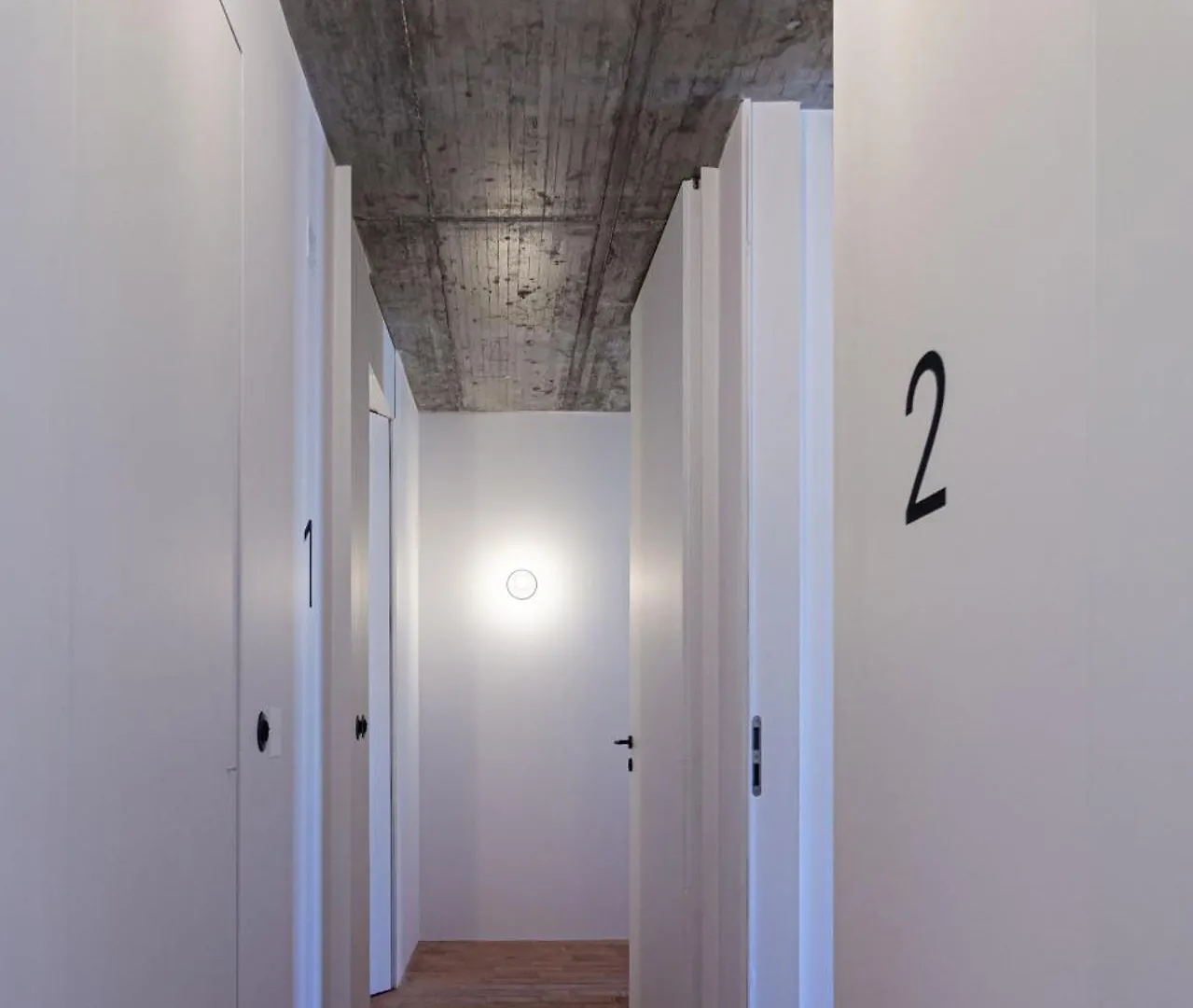 게스트하우스 Columbano City Suites - Boutique Ensuites, Cokitchen & Parking 리스본